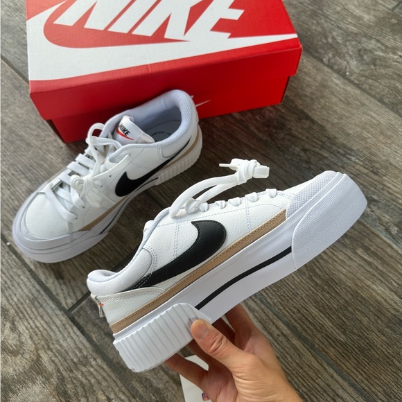 Brand New Nike Court Legacy Lift Platform Women Shoes DM7590 100 - Picture 8 of 16